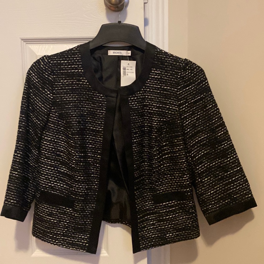 NWT 3/4 sleeve lightweight blazer